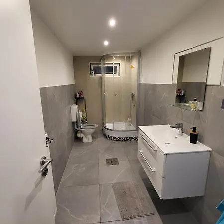 Eigenes 2 Naehe Frankfurt *